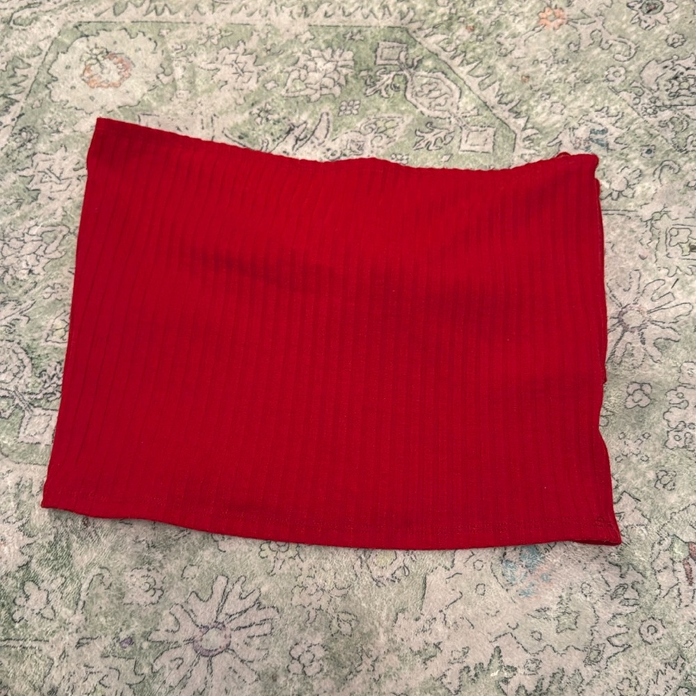 Red crop top